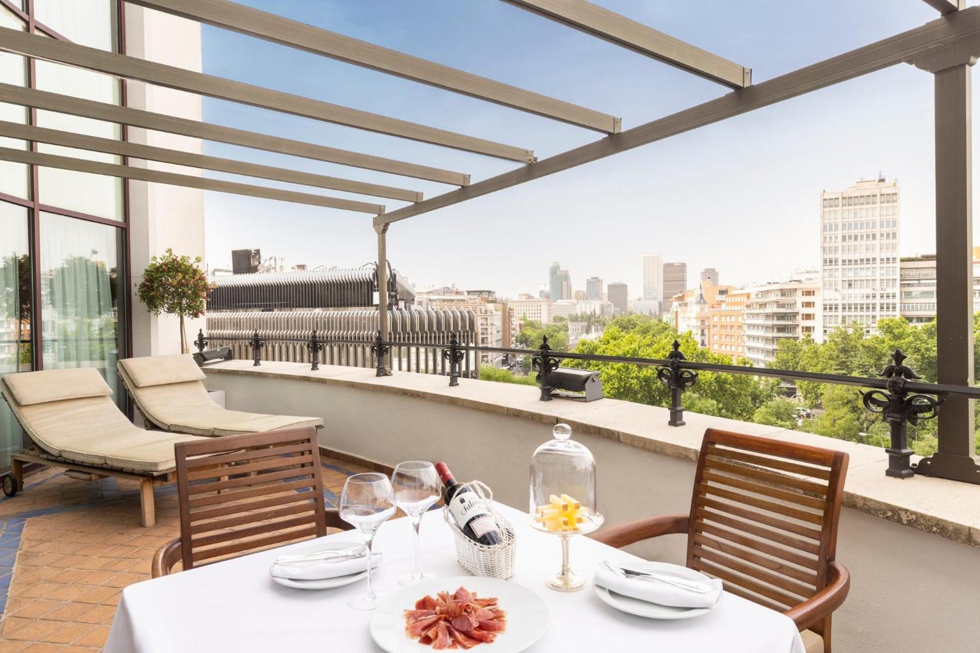 فندق إنتركونتيننتال مدريد المظهر الخارجي الصورة